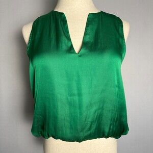 Sincerely Jules NWOT Emerald Green Silky Satin Bubble Hem V-Neck Blouse Tank XL